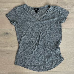 Women’s Paige V-Neck Tee, Size XS